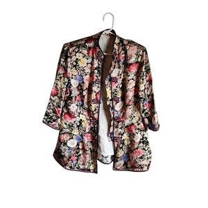 Traditional Floral Women's Jacket